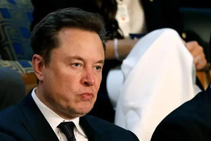 Elon Musk thách Mark Zuckerberg lên võ đài, khẳng định sẵn sàng đấu ở ‘bất kỳ đâu, bất kỳ lúc nào'