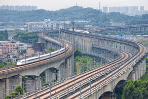 Láng giềng Việt Nam hoàn thiện thành công siêu cầu dài kỷ lục 113km 'băng qua' đô thị, ngành xây dựng lập tức lên tầm cao mới