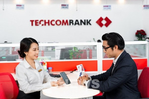 Phó Tổng Giám đốc Techcombank đăng ký bán 400.000 cổ phiếu