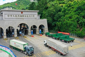 Tỉnh có 250km đường biên giới với Trung Quốc dự định mở thêm tuyến đường bộ kết nối đến cửa khẩu nước láng giềng