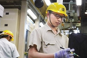 Một doanh nghiệp xuất khẩu lao động ở Hà Nội bị xử phạt gần 360 triệu đồng