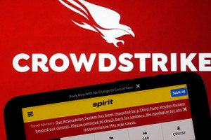 Hãng hàng không Mỹ mất trắng nửa tỷ USD vì sự cố CrowdStrike