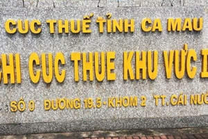 Bắt tạm giam Chi cục trưởng và cấp phó ở Chi cục Thuế tỉnh Cà Mau