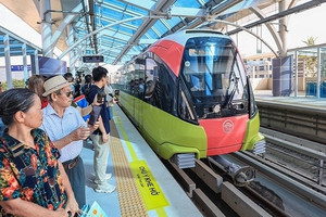 Metro Nhổn - ga Hà Nội đón 400.000 lượt khách tuần đầu tiên, vượt xa đường sắt Cát Linh - Hà Đông