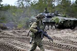 Rộ tin NATO sắp điều lữ đoàn thiết giáp 5.000 quân tới gần Nga