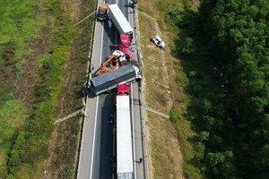 Tiềm ẩn nguy cơ mất an toàn, kiến nghị sớm mở rộng cao tốc 2 làn xe