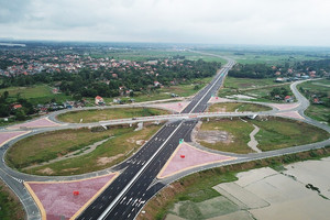 Cao tốc gần 14.000 tỷ đắt nhất Việt Nam chỉ dài chưa đến 25km, có 'siêu' cầu dây văng với dây cáp nặng 800 tấn