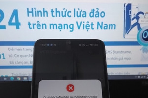 Ngân hàng khuyến cáo: Nghi ngờ ‘lộ’ thông tin ngân hàng, ngay lập tức nhập sai mật khẩu 5 lần để giữ tiền