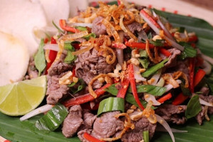 Việt Nam có 3 món ăn lọt top món trộn ngon nhất châu Á do chuyên trang ẩm thực Taste Atlas bình chọn