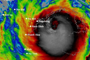 Cập nhật: Cuồng phong Yagi chưa suy giảm, giật cấp 17, cách Quảng Ninh–Hải Phòng 132km