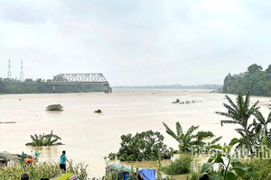 Thủ tướng chỉ đạo tập trung khắc phục sự cố sập cầu Phong Châu, ứng phó, khắc phục hậu quả mưa lũ, sạt lở