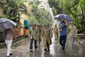 Siêu bão Yagi: Trụ sở NHNN Trung Ương và Nhà máy in tiền 'kiên cường' trước giông bão