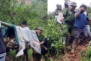 Công an Cao Bằng vào hiện trường sạt lở, cứu sống 10 người dân