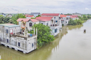 Lũ trên sông Tích, sông Nhuệ vượt báo động III, Hà Nội lo ứng phó