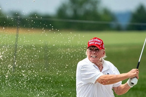 Ông Trump lần đầu kể lại vụ ám sát hụt trên sân golf