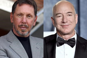 Cuộc đua của các ‘ông trùm’ công nghệ: Jeff Bezos và Larry Ellison tranh giành ngôi giàu thứ hai thế giới