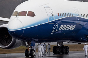 30.000 thợ máy Boeing đình công, hàng nghìn giám đốc và nhân viên khác nghỉ phép, chuyện gì đang xảy ra?