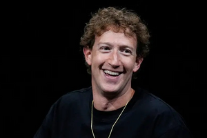 Mark Zuckerberg đeo đồng hồ hơn 6 tỷ đồng, chỉ sản xuất 5 chiếc mỗi năm