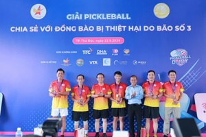 Lãnh đạo TP. HCM tham gia giải đấu Pickleball, huy động hàng tỷ đồng hỗ trợ đồng bào vùng bão lũ