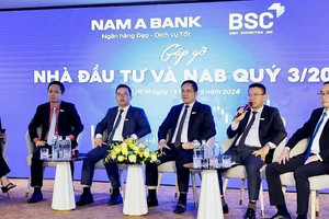 Nam A Bank (NAB) gặp gỡ nhà đầu tư, sẵn sàng bứt phá nửa cuối năm 2024