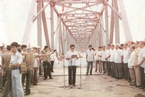 Cây cầu thép - bê tông đầu tiên được thiết kế và xây dựng hoàn toàn bởi kỹ sư và công nhân Hà Nội