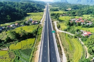 Tuyến cao tốc dài 77km, đi qua hai tỉnh vùng Đông Bắc Bộ Việt Nam sẽ được mở rộng lên 4 làn xe