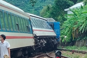 Liên tiếp 6 vụ tàu hỏa trật bánh, Ban ATGT Thừa Thiên Huế vào cuộc