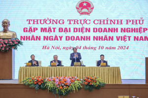 TỔNG THUẬT: Thường trực Chính phủ gặp mặt, tri ân các doanh nghiệp