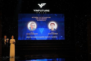 Hai Chủ nhân Giải thưởng VinFuture nhận giải Nobel Hóa học 2024