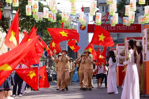 Bí thư Thành ủy Hà Nội Bùi Thị Minh Hoài: Phát huy sức mạnh đoàn kết xây dựng Thủ đô giàu đẹp