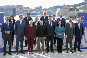 Tổng thống Ukraine nói xung đột với Nga kết thúc muộn nhất là năm 2025