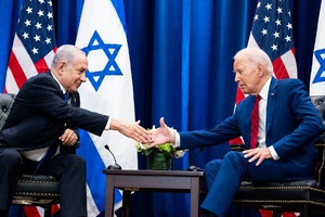 Ông Biden điện đàm với Thủ tướng Israel, IDF bắn hạ điệp viên Hezbollah ở Syria