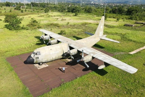 Máy bay từng tham chiến trên đường Trường Sơn - đường Hồ Chí Minh sẽ được trưng bày cạnh 'ngựa thồ' C-130 tại 'Điện Biên Phủ của miền Trung'
