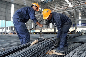 Doanh nghiệp thép tiếp tục tăng giá bán