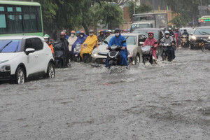 TPHCM và Nam bộ tiếp tục đón mưa lớn vào cuối tuần