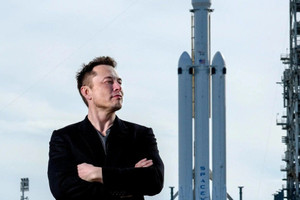 Cột mốc phi thường của tỷ phú Elon Musk