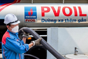 Giá bán lẻ xăng dầu điều chỉnh giảm 10 đợt, Tổng công ty Dầu Việt Nam (OIL) vẫn thu hơn 94.000 tỷ đồng vượt 13% kế hoạch năm