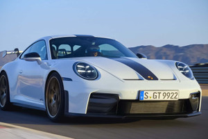 Porsche 911 GT3 2025 lộ diện