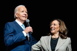 Ông Biden: 'Phụ nữ có thể làm mọi thứ như đàn ông, kể cả làm Tổng thống Mỹ'