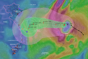 Bão vào Biển Đông, mạnh trở lại