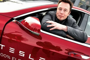 Elon Musk phấn khởi: Lợi nhuận Tesla bùng nổ giúp cổ phiếu tăng 12%, tự tin tuyên bố đưa ‘con cưng’ trở thành công ty giá trị nhất thế giới