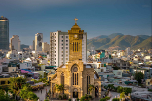 Công trình ở miền Trung Việt Nam mang kiến trúc Gothic cổ điển, du khách cứ ngỡ đang lạc giữa trời Âu