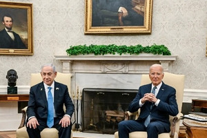 Iran khẳng định 'có quyền tự vệ', rộ tin ông Biden 'khuyến khích' Israel trả đũa