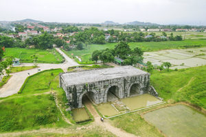 ‘Huy động’ 20.000m3 đá cùng 100.000m3 đất, Việt Nam xây dựng đại công trình bằng đá 600 năm tuổi cổ nhất Đông Nam Á, được công nhận Di sản Văn hóa Thế giới