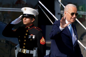 Tổng thống Mỹ Biden nói Kiev nên phản công nếu quân Triều Tiên vào Ukraine