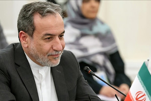 Iran thúc giục châu Âu dỡ bỏ trừng phạt, ngồi vào bàn đàm phán