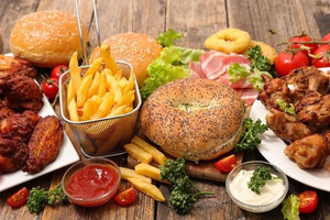 3 loại thực phẩm tế bào ung thư 'rất thích', chuyên gia khuyến cáo nên tránh xa