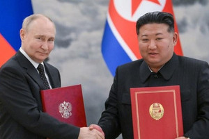 Chủ tịch Triều Tiên Kim Jong Un phê chuẩn hiệp ước quốc phòng với Nga