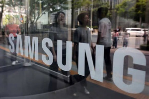 Samsung ‘lội ngược dòng’, cổ phiếu tăng mạnh nhất 4 năm