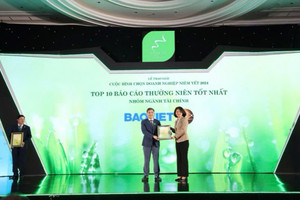 Bảo Việt (BVH): Kỷ niệm 60 năm thành lập, Bảo Việt liên tục giành được nhiều giải thưởng trong nước và quốc tế, đạt Top 10 Báo cáo thường niên tốt nhất